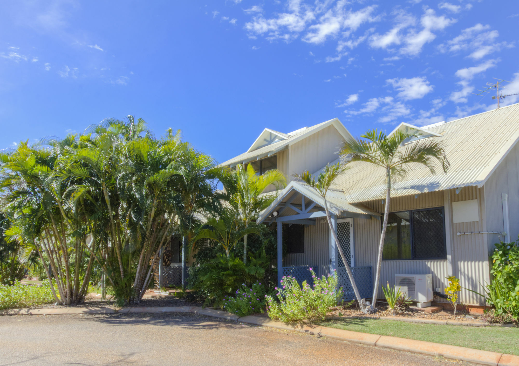 Broome Beach Resort - Cable Beach, Broome Bagian luar foto